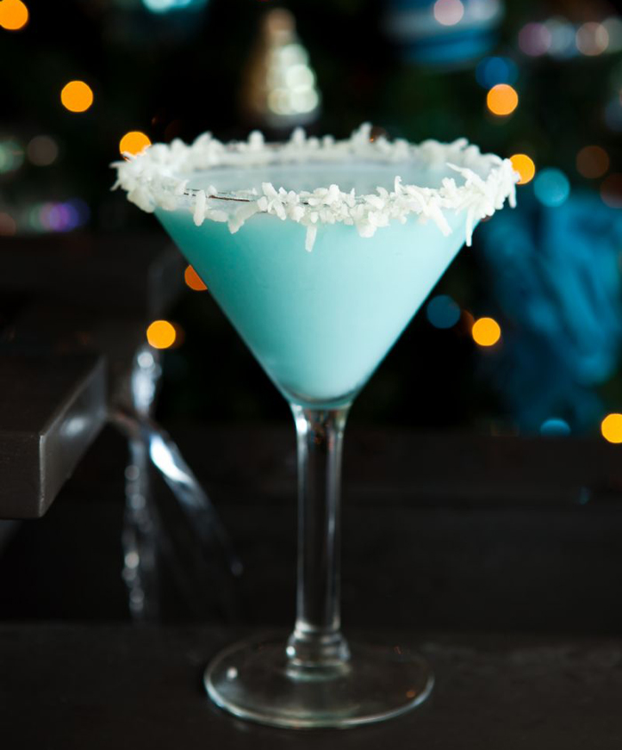 Chocolate Snowball Martini - Christmas drinks