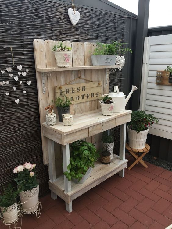 potting bench2